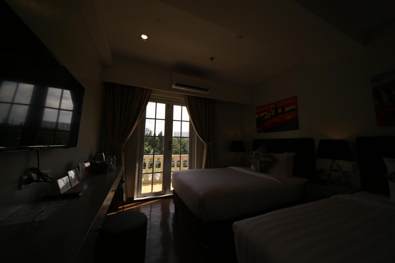 Hotel Via Appia Tagaytay Tagaytay City Zewnętrze zdjęcie